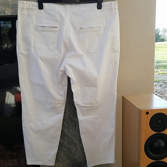 Jones New York Pants - Picture 5 of 8